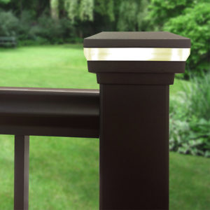 railing_accents_3_led_post_cap_perimeter_light.jpg